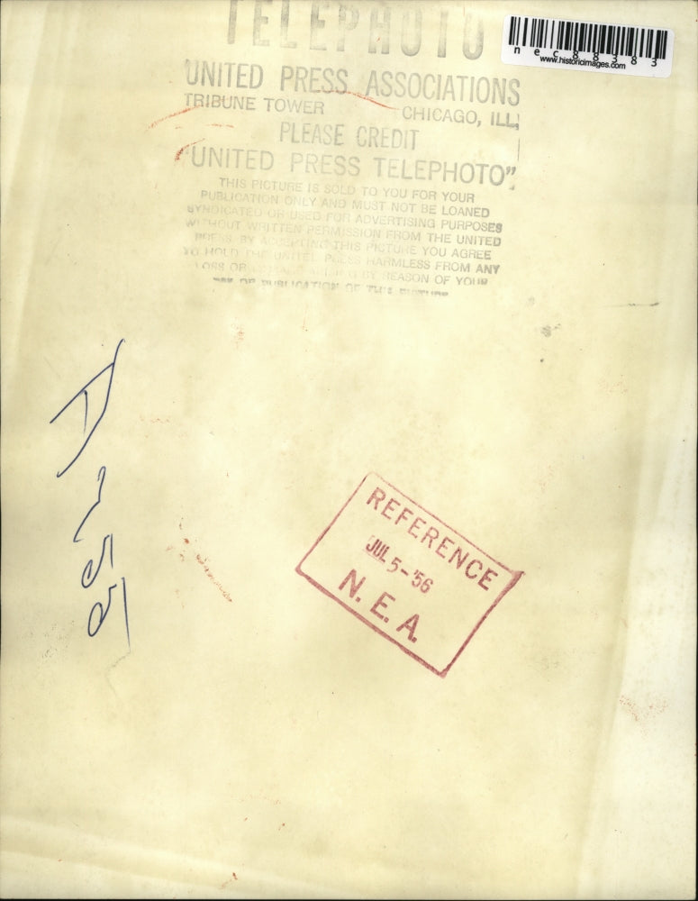 1956 Press Photo San Francisco zoo keeper Bill Wills & a chimp