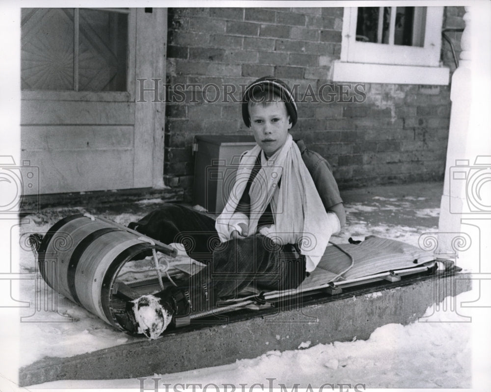 1960 Press Photo Donald Meyer broke both arms when he swerved his toboggan