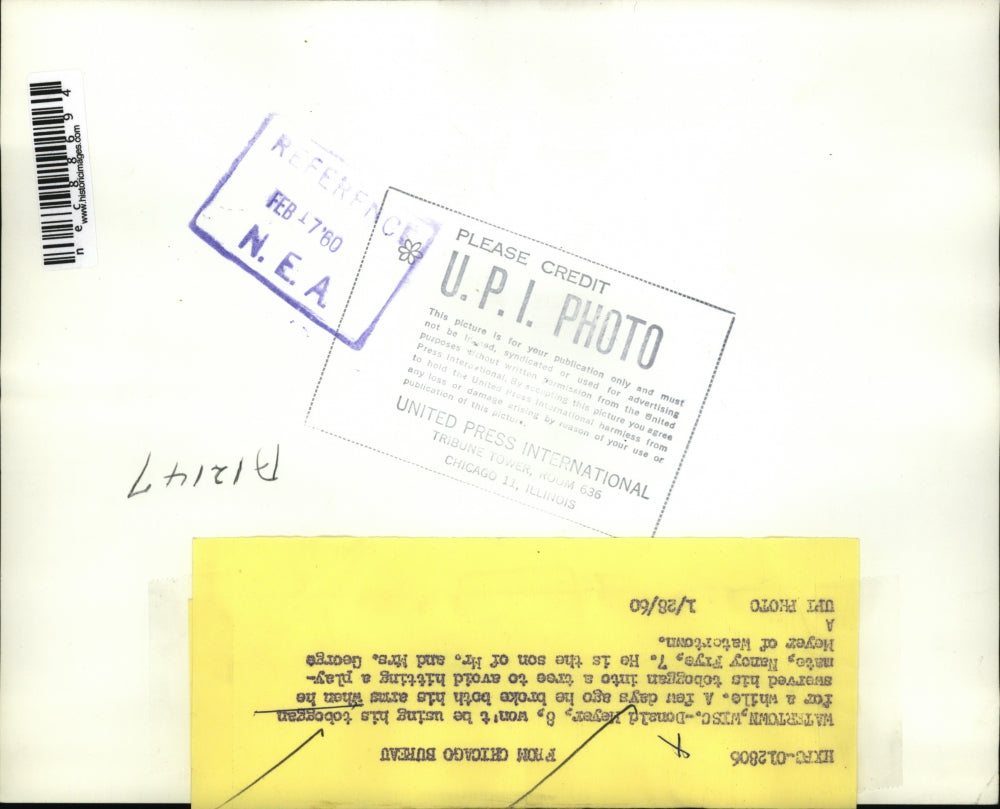 1960 Press Photo Donald Meyer broke both arms when he swerved his toboggan