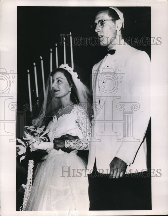 1953 Press Photo Chicago Burton Kolman & bride Anita Gubali
