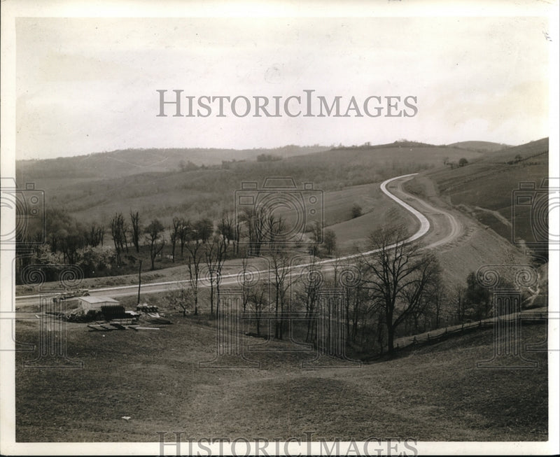 Load image into Gallery viewer, 1940 Press Photop Pennsylvania Super Highway east of DOnegal Pa
