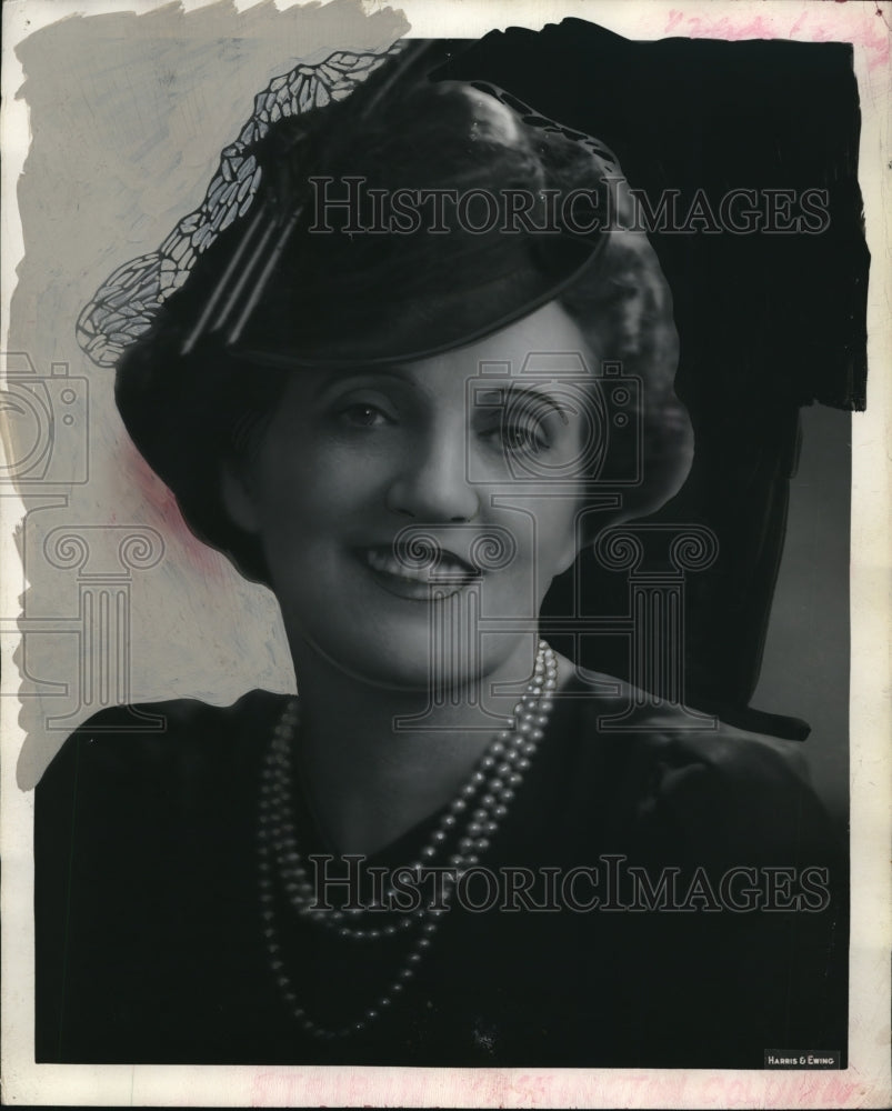 Press Photo Miss Helen Essary