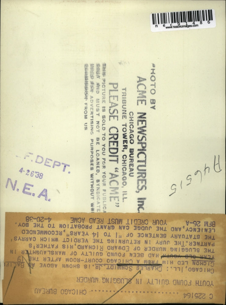 1938 Press Photo Charles Schmidt Jr. Led by Baliff Cichon after Murder Trial