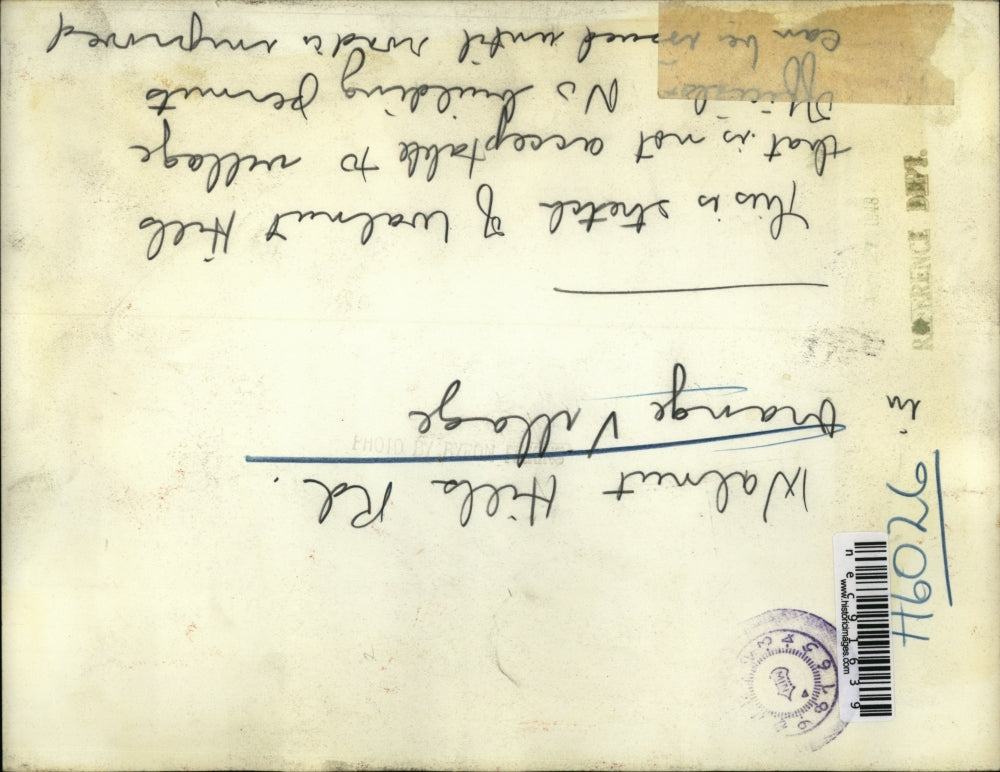 Press Photo Walnut Hill Road Not Allowed To Build Along This Road