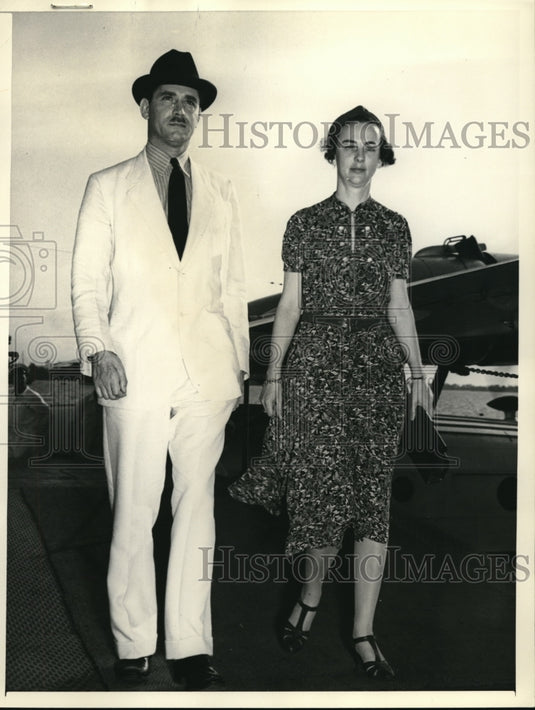 1937 Press Photo Miami Fla. Lawrence A Cramer Virgin Isles Gov & wife- Historic Images