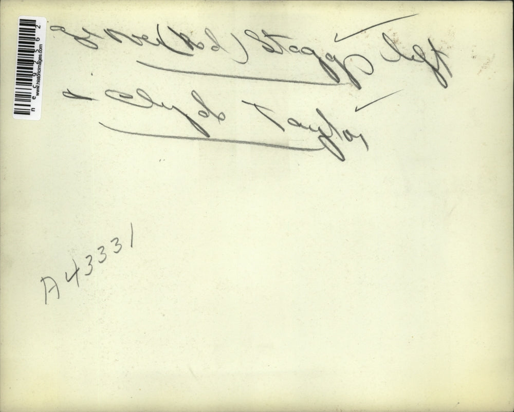 Press Photo Staggs and Taylor on a cowboy outfit