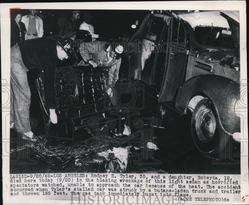 Load image into Gallery viewer, 1949 Press Photo Los Angeles Rodney Tyler and daughter Roberta died here today

