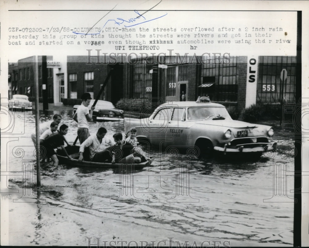 1958 Press Photo Colombus Ohio  cars in flooded streets  after 2 inch rain- Historic Images