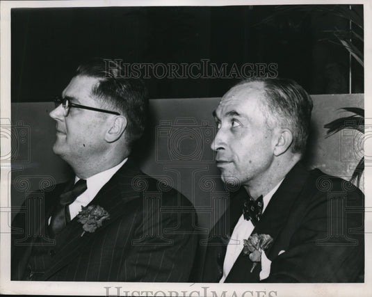 1952 Press Photo Carl Niemeyer and Marion H. Crowder of Elyria