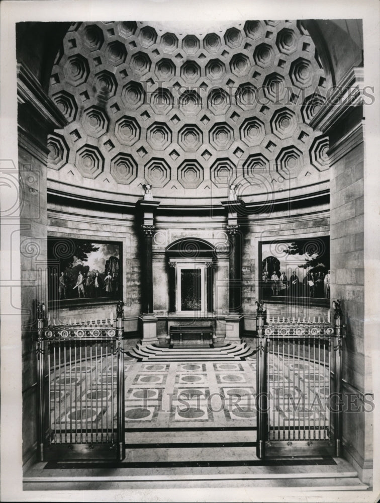 1937 Press Photo Murals painted inside the Federal Archives Building
