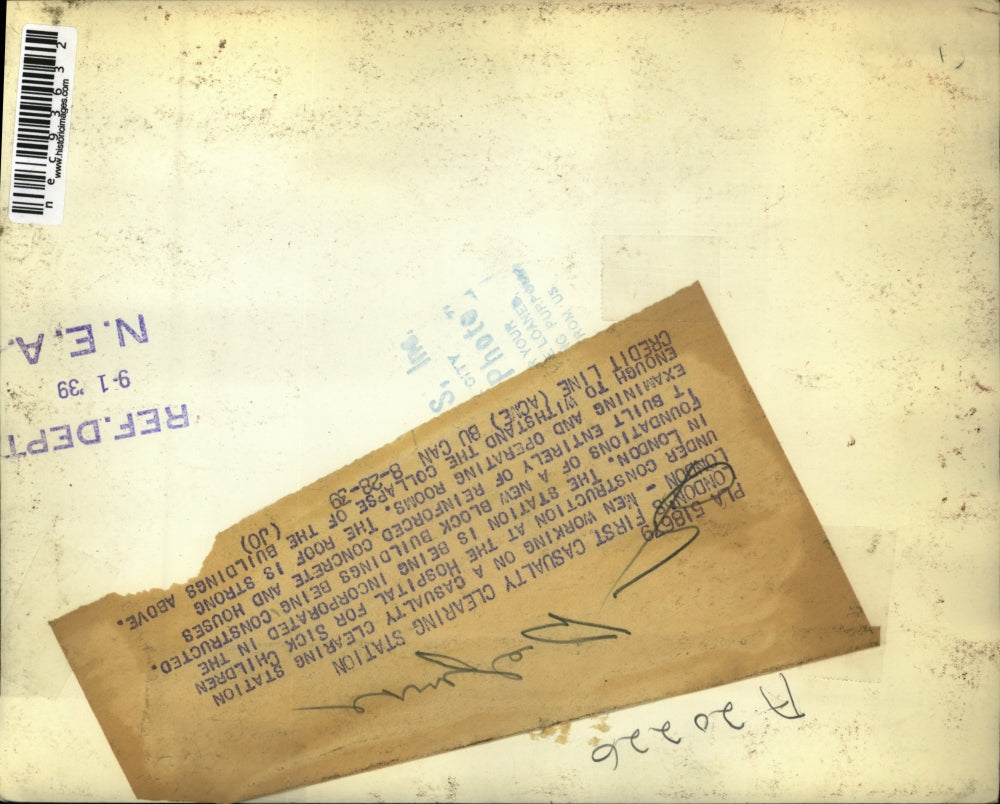 1939 Press Photo casualty clearing station under construction in London, WWII