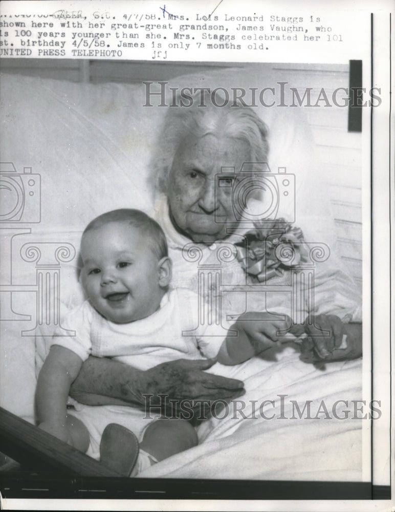 Load image into Gallery viewer, 1958 Press Photo Mrs. Lols Leonard Staggs &amp; great-great grandson James Vaughn
