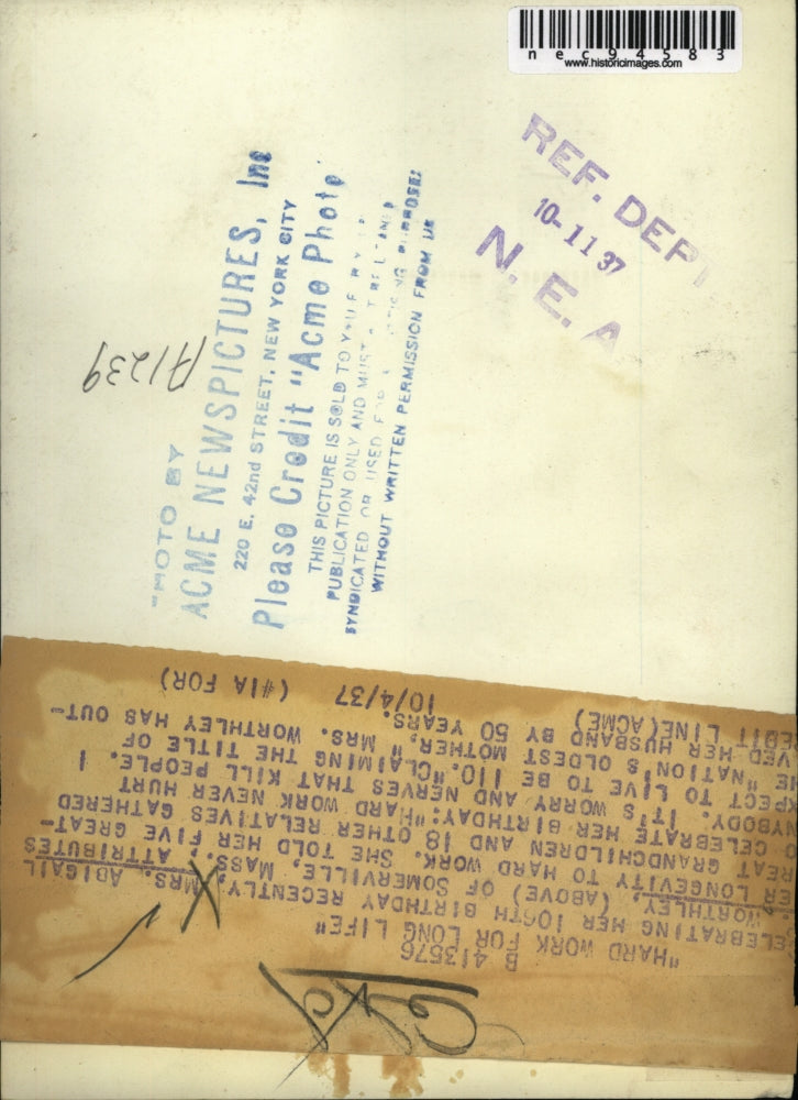 1937 Press Photo 106th years old Mrs Abigail Worthley on hard work for long life