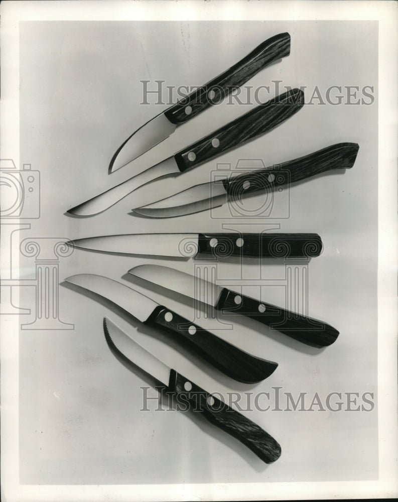 1959 Press Photo Knife set by Ekco Forge company on display - nec94669