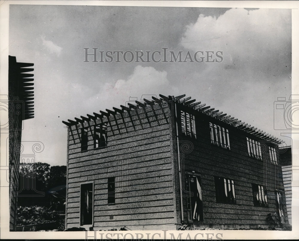 1946 Press Photo New style of housing with prefabbed walls