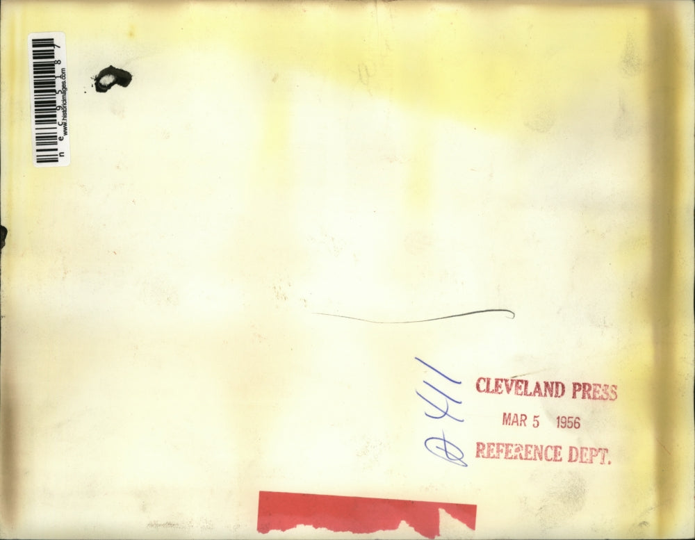 1956 Press Photo Rescuers in Santos, Brazil after a landslide