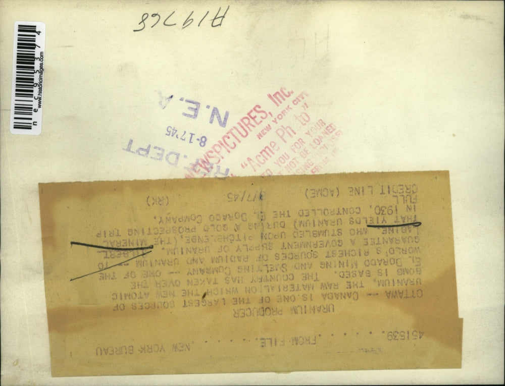 1945 Press Photo Ottawa Canada Uranium Atomic Bomb El Darado Radium Silbert Labi