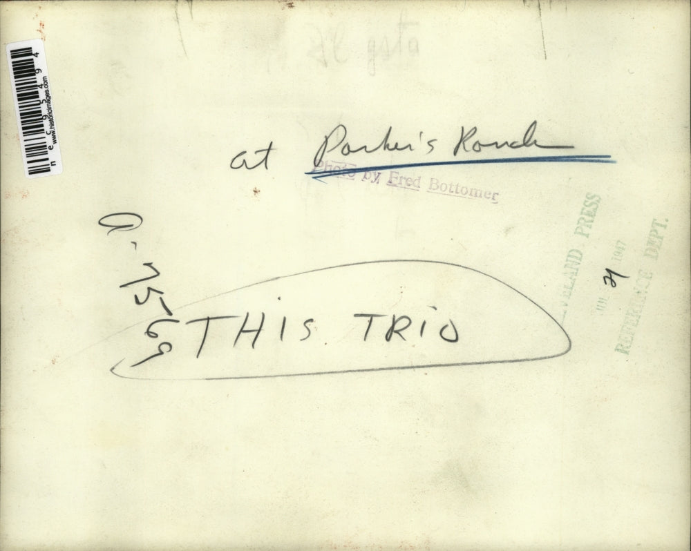 1947 Press Photo Children horseback riding at Parker's Farm