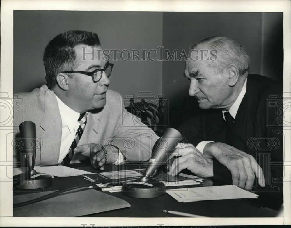 1955 Press Photo Wash DC Scott McLeod &amp; Sen William Langer of ND - nec95510