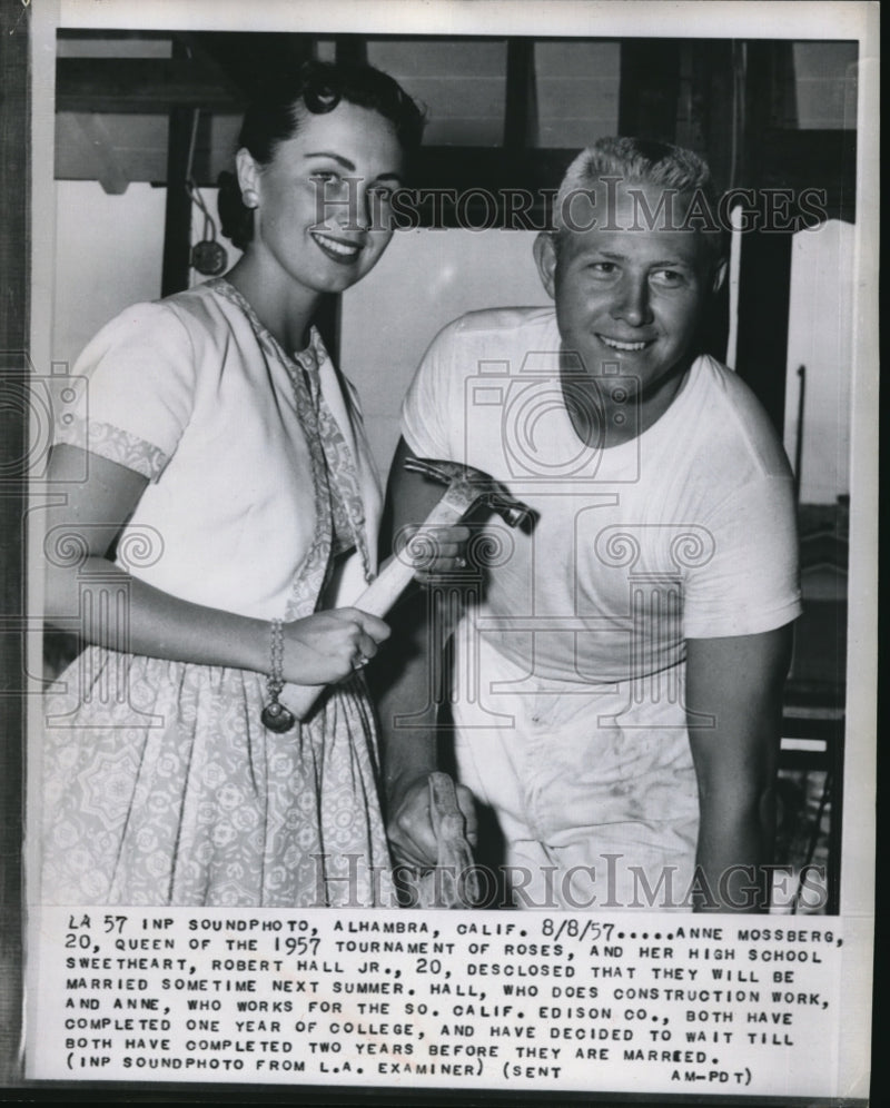 Load image into Gallery viewer, 1957 Press Photo Alhambra Calif Anne Mossberg Queen of Tournament of Roses
