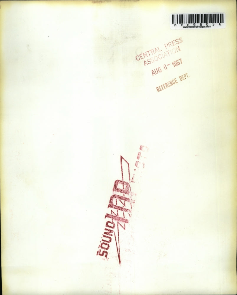 1957 Press Photo Alhambra Calif Anne Mossberg Queen of Tournament of Roses