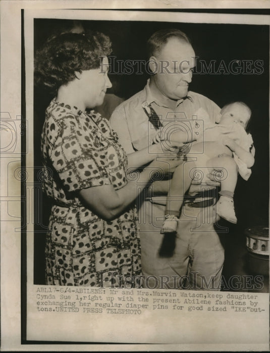 1952 Press Photo Abilene Mr & Mrs Marvin Watson & baby Cynda Sue - nec96139
