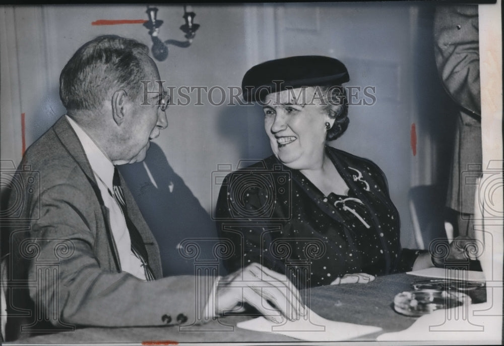 1956 Press Photo Sen Theodore Green and Mrs Thelma Parkenson Sharpe