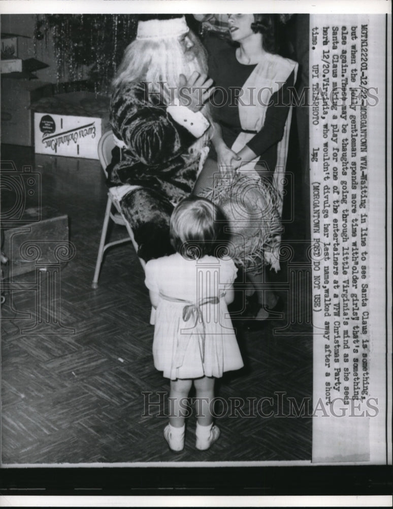 1960 Press Photo Morgantown West Virginia Santa VFW Christmas Party