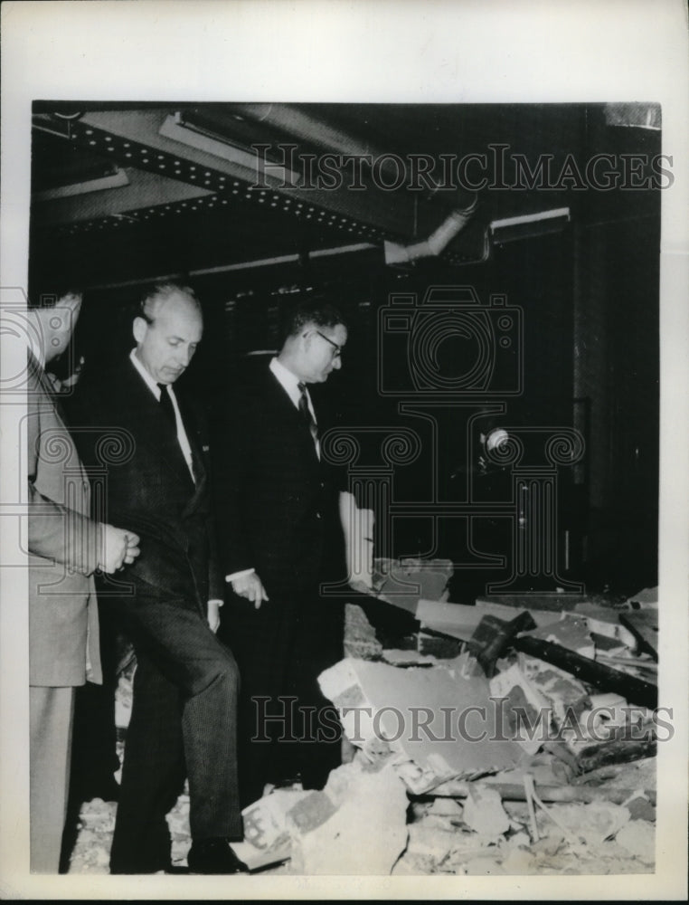 Load image into Gallery viewer, 1961 Press Photo Maurice Papon Inspects Bomb Damage at Paris Stock Exchange
