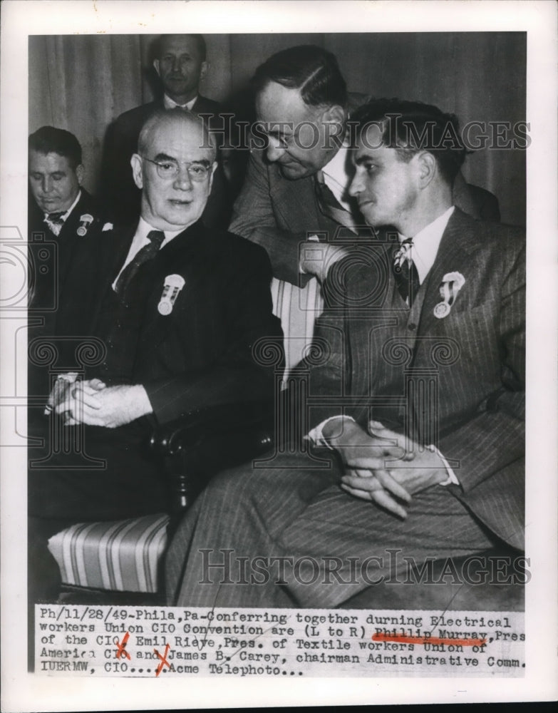 Load image into Gallery viewer, 1949 Press Photo CIO Pres Philip Murray &amp; IUERMW,CIO Chair James Carey
