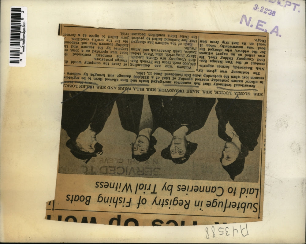 1938 Press Photo Widows of the seamen lost when the Belle Isle went down.