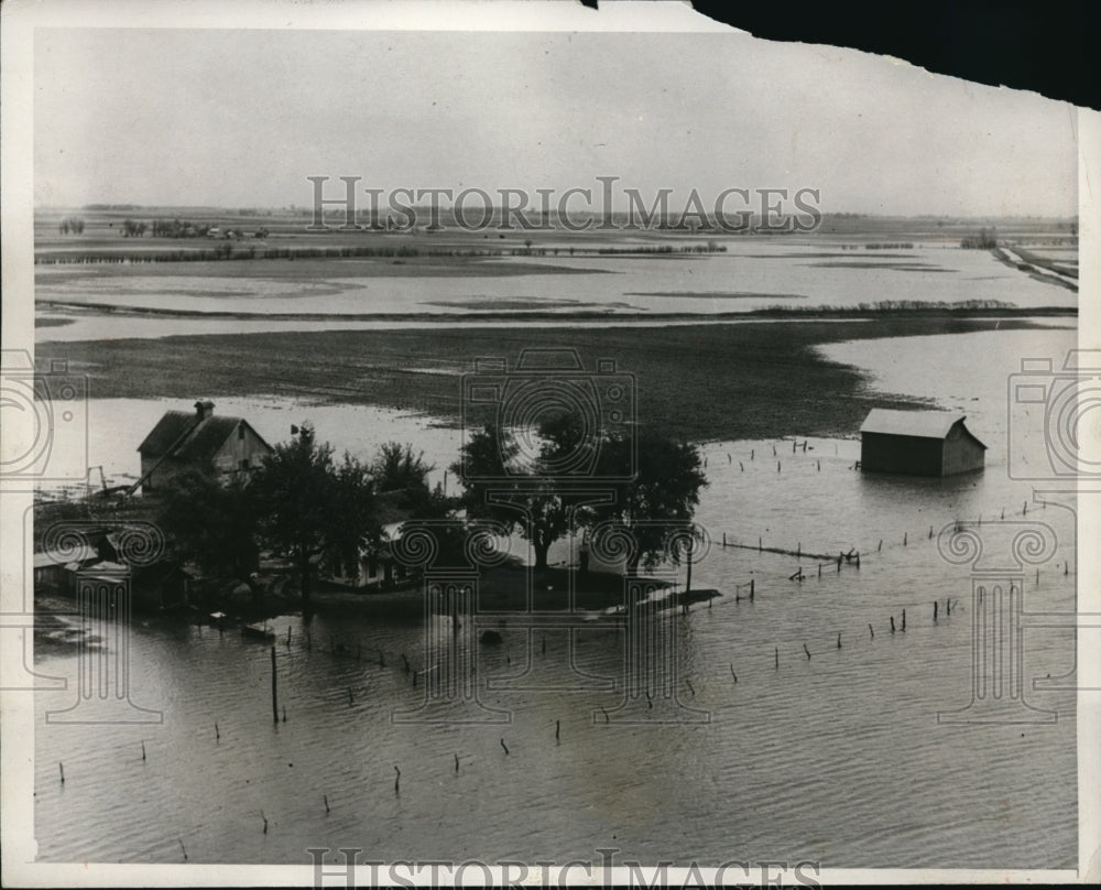 1933 Press Photo Midwest river valley flooded in Champaign County in Ill.