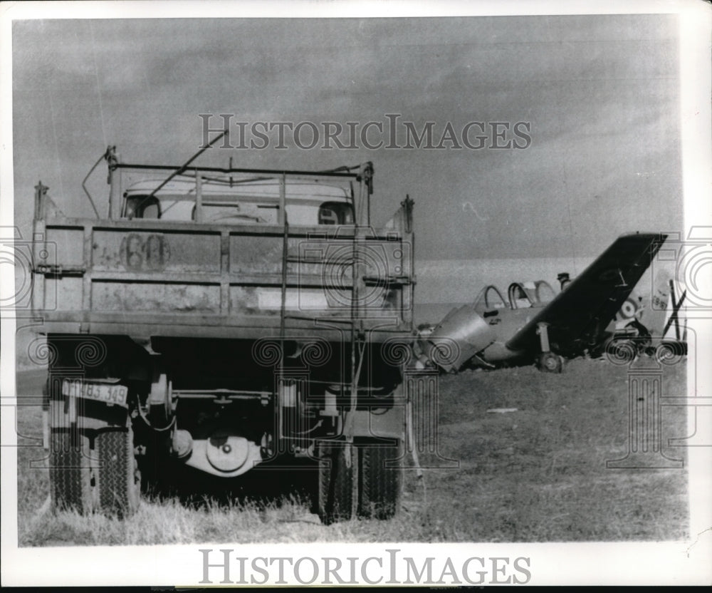 1966 Press Photo Wreck of light plane at Cillanueva De Pardillo Spain