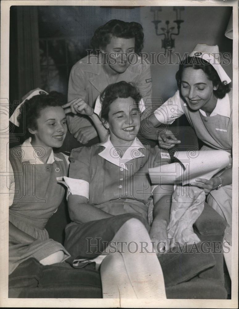 Press Photo Mrs Fred Baldwin,Mrs John T Jaeger,Mrs C H Yeager and - nec97466