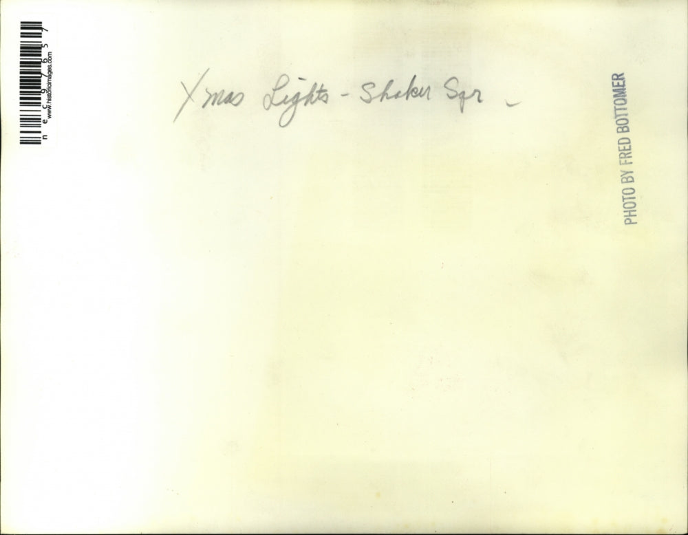 Press Photo Christmas Lights Shown In Shaker Square Sherwood Square