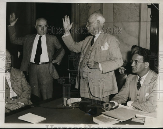 1933 Press Photo Frank R.Taplin being sworn at Senate Stock Market Investigation