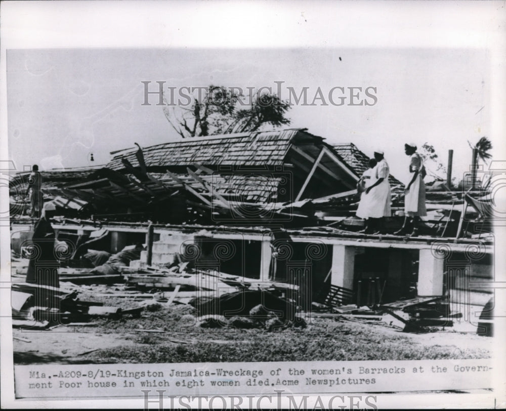 1951 Press Photo The wreckage of the women's barracks at the Gov. Poor House