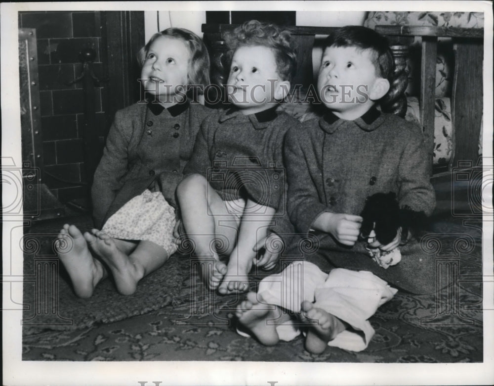 1950 Press Photo London England 3 grandchildren of Halina Firth