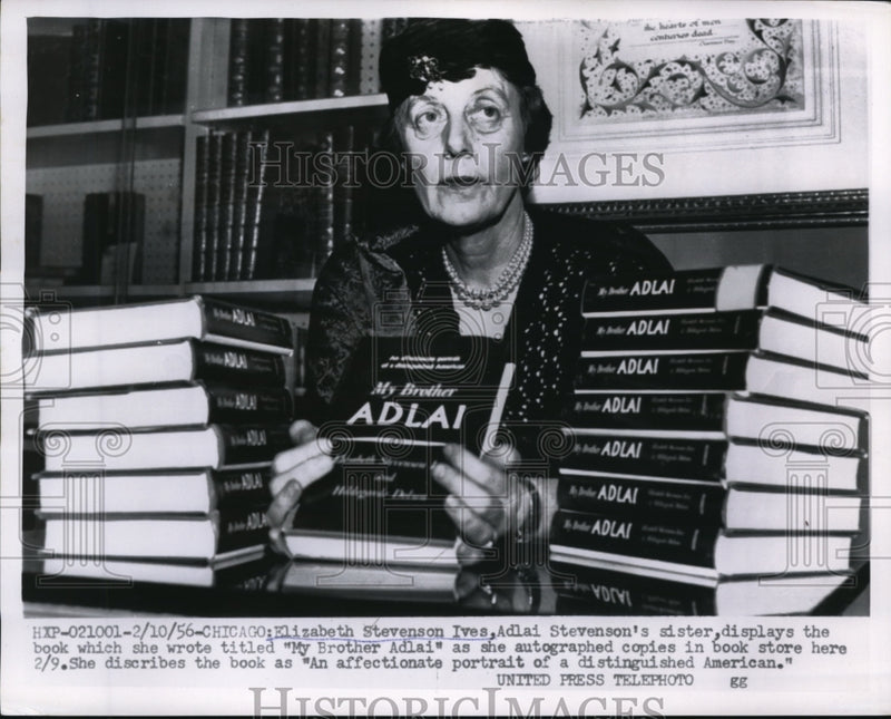 Load image into Gallery viewer, 1956 Press Photo The book entitled My Brother Adlai and its author, E. Stevenson
