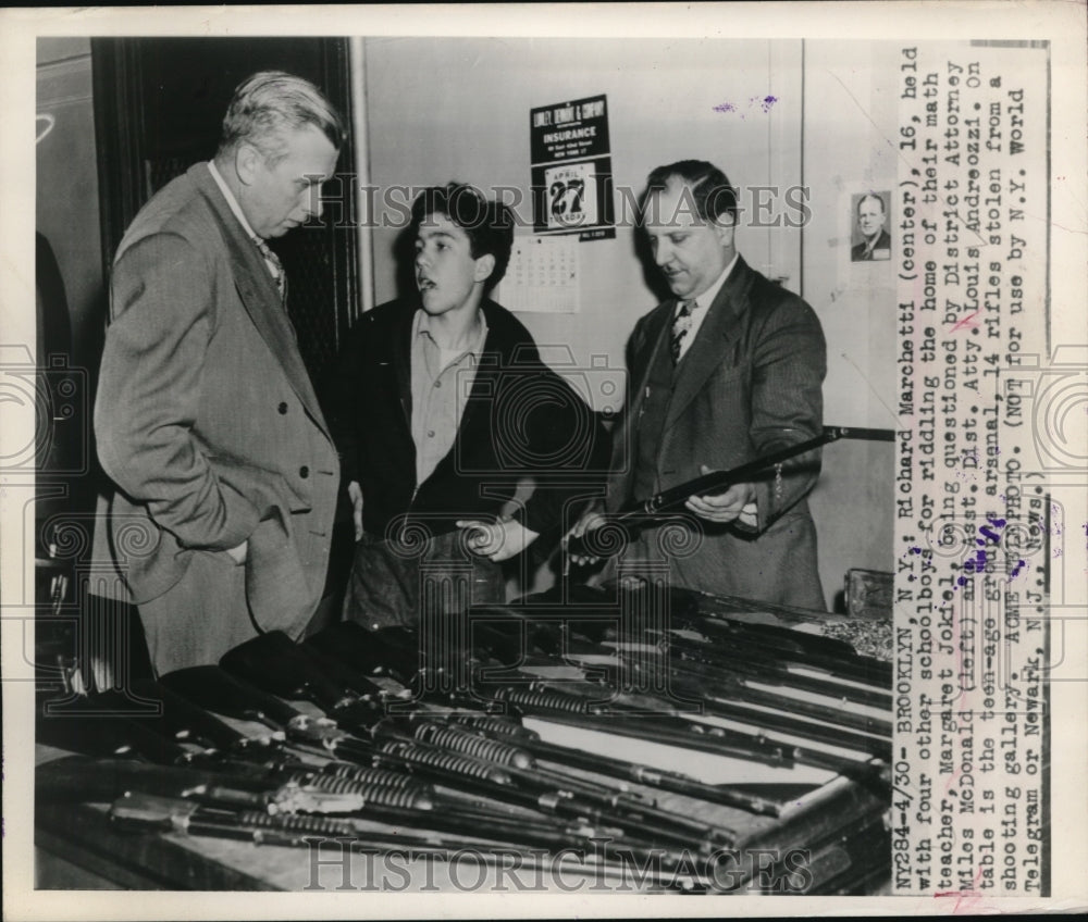 1948 Press Photo Richard Marchatti with District Atty.Miles McDonald