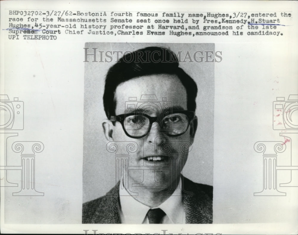 1962 Press Photo Boston H Stuart Hughes runs for Senate seat