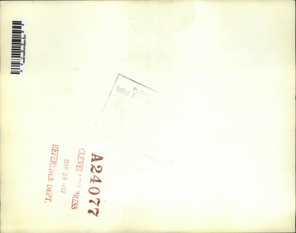 1962 Press Photo Boston H Stuart Hughes runs for Senate seat