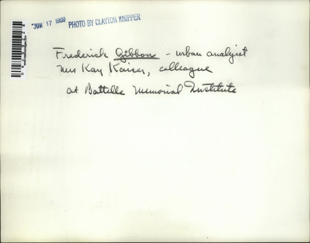 1968 Press Photo Frederick Gibbon & Kay Kaiser at Battelle Institute