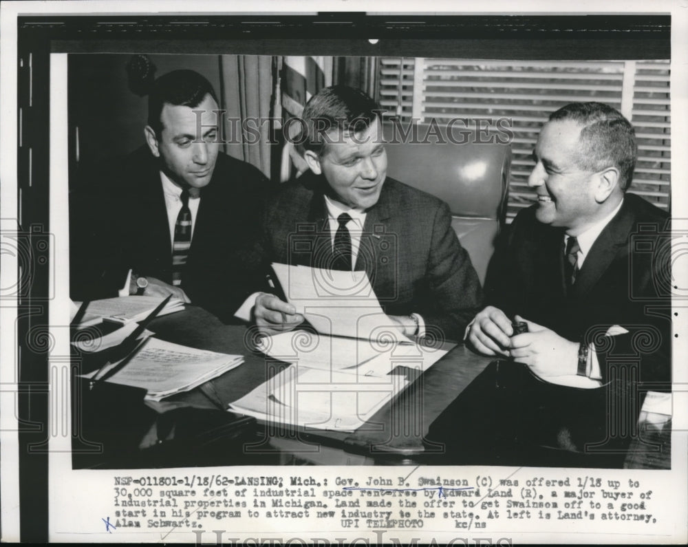 1962 Press Photo Gov. Swainson was offered industrial space rent free by E. Land