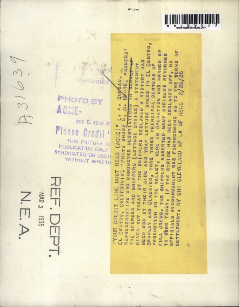 1935 Press Photo C M Moore Packers representative conducted negotiations