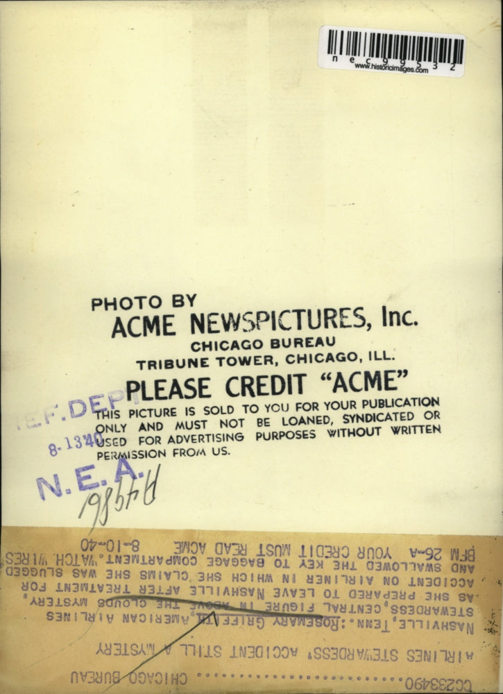 Load image into Gallery viewer, 1940 Press Photo Rosemary Griffith, American Airlines Stewardess Accident
