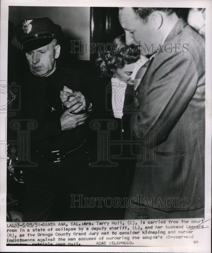 1951 Press Photo Santa Ana Calif Mrs Terry Hull at husband kidnap trial