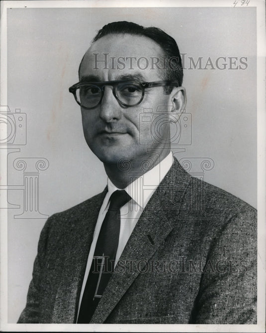 1960 Press Photo Mueller is the VP & Associate Dir.of Research & Development Div