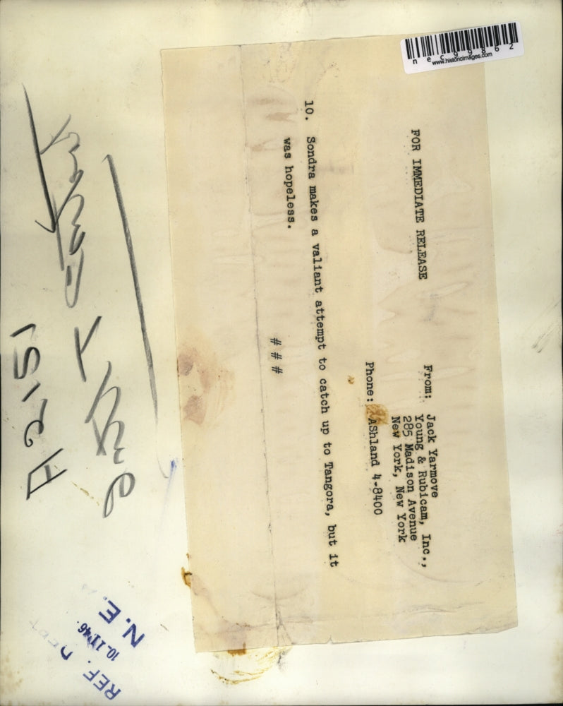 1946 Press Photo Sandra Bianca makes attempt to catch up to Tangora