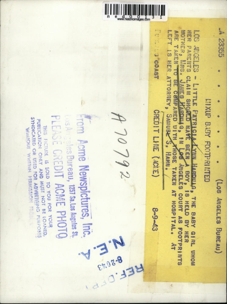 1943 Press Photo LA Cal Mr & Mrs Hardwig suing in baby mixup by hospital